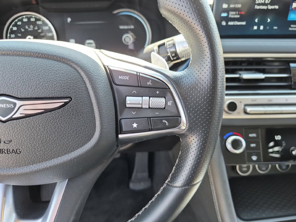Used 2025 Genesis G70 2.5T RWD image 22