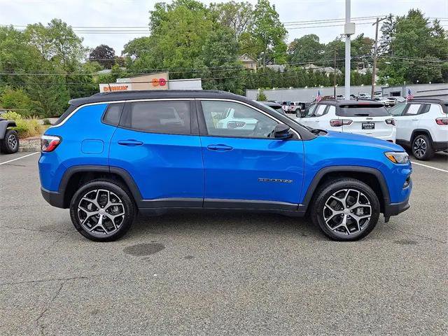 Certified 2024 Jeep Compass Limited image 26
