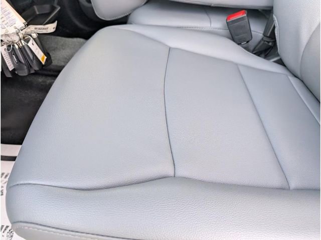 New 2026 Ford F250 XL w/ XL Chrome Package image 25