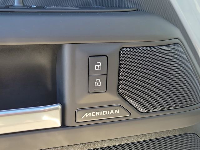 Certified 2025 Land Rover Defender 110 S image 24