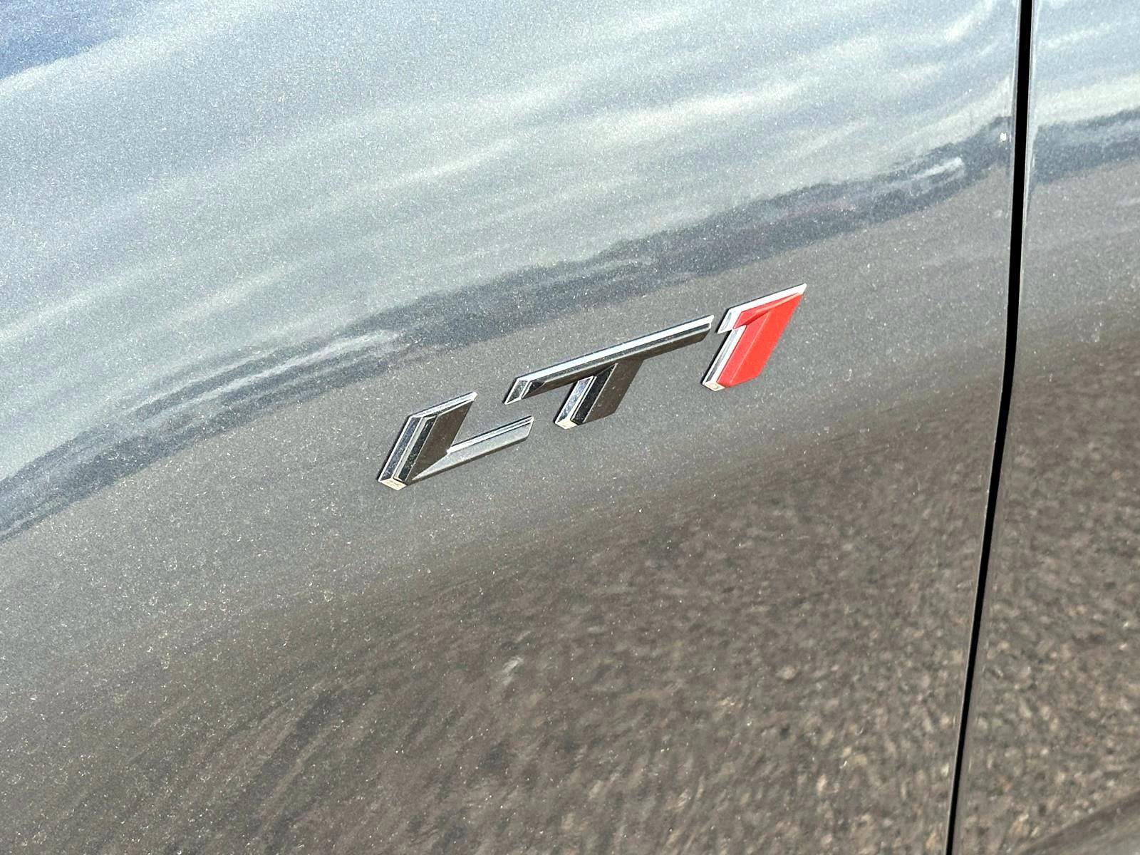 Used 2023 Chevrolet Camaro LT w/ RS Package image 9