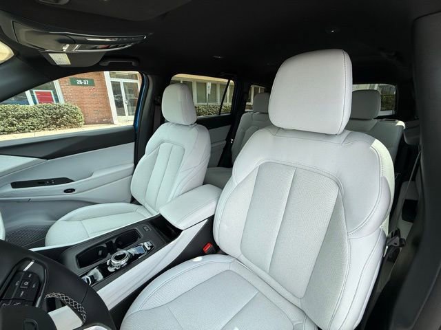 New 2026 Jeep Cherokee Laredo AWD/4WD image 21
