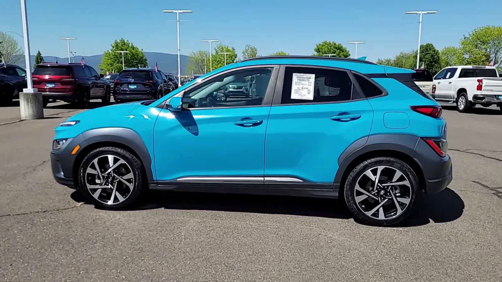 Used 2022 Hyundai Kona Limited AWD/4WD image 5