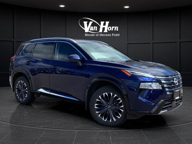 Used 2024 Nissan Rogue Platinum image 1