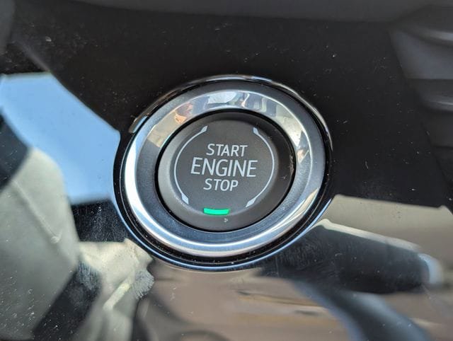 Used 2025 Buick Envision Avenir AWD/4WD image 21