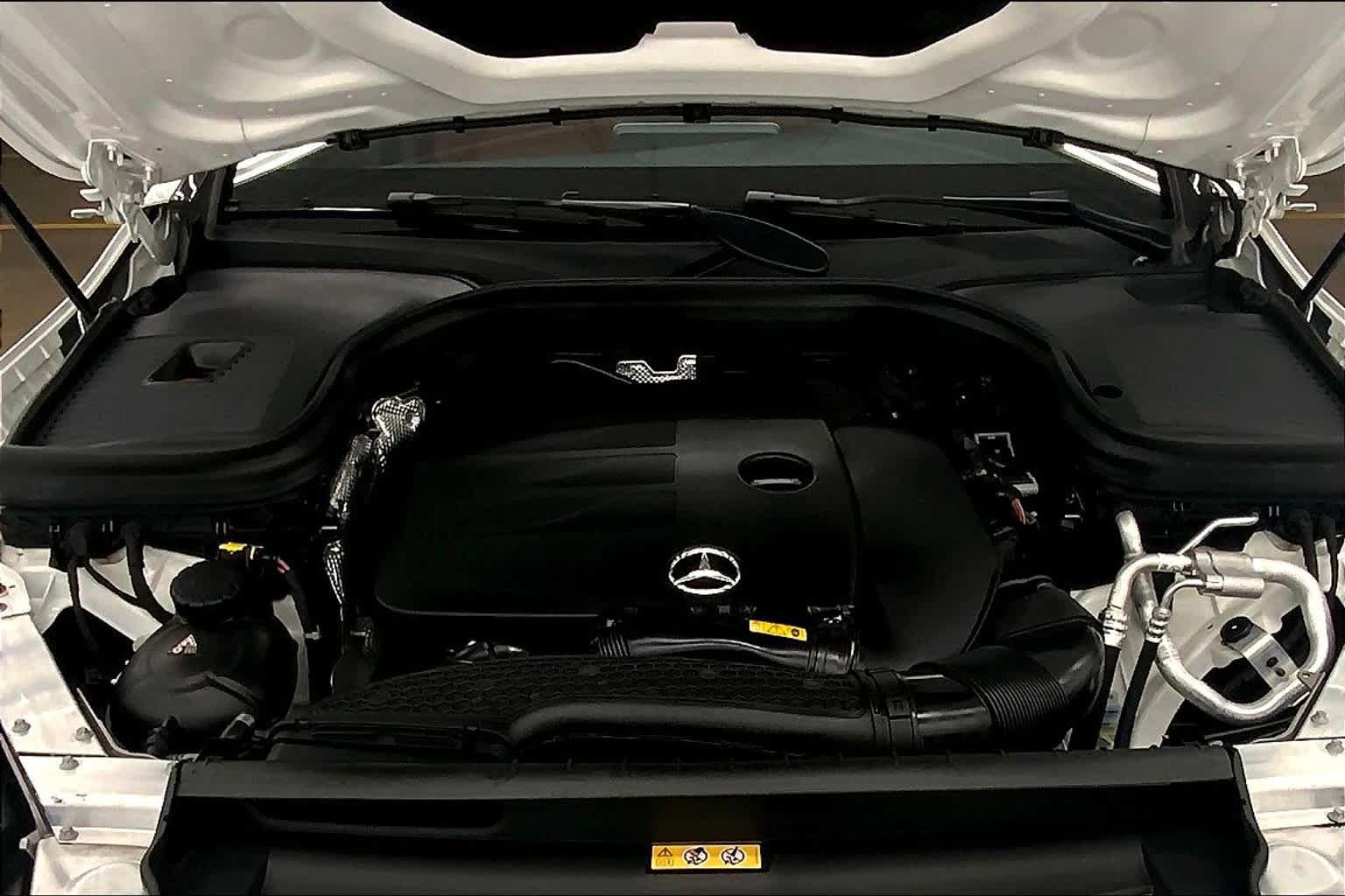 Used 2022 Mercedes-Benz GLC 300 image 11