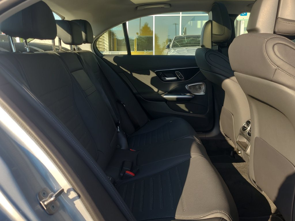 New 2026 Mercedes-Benz C 300 4MATIC Sedan image 17