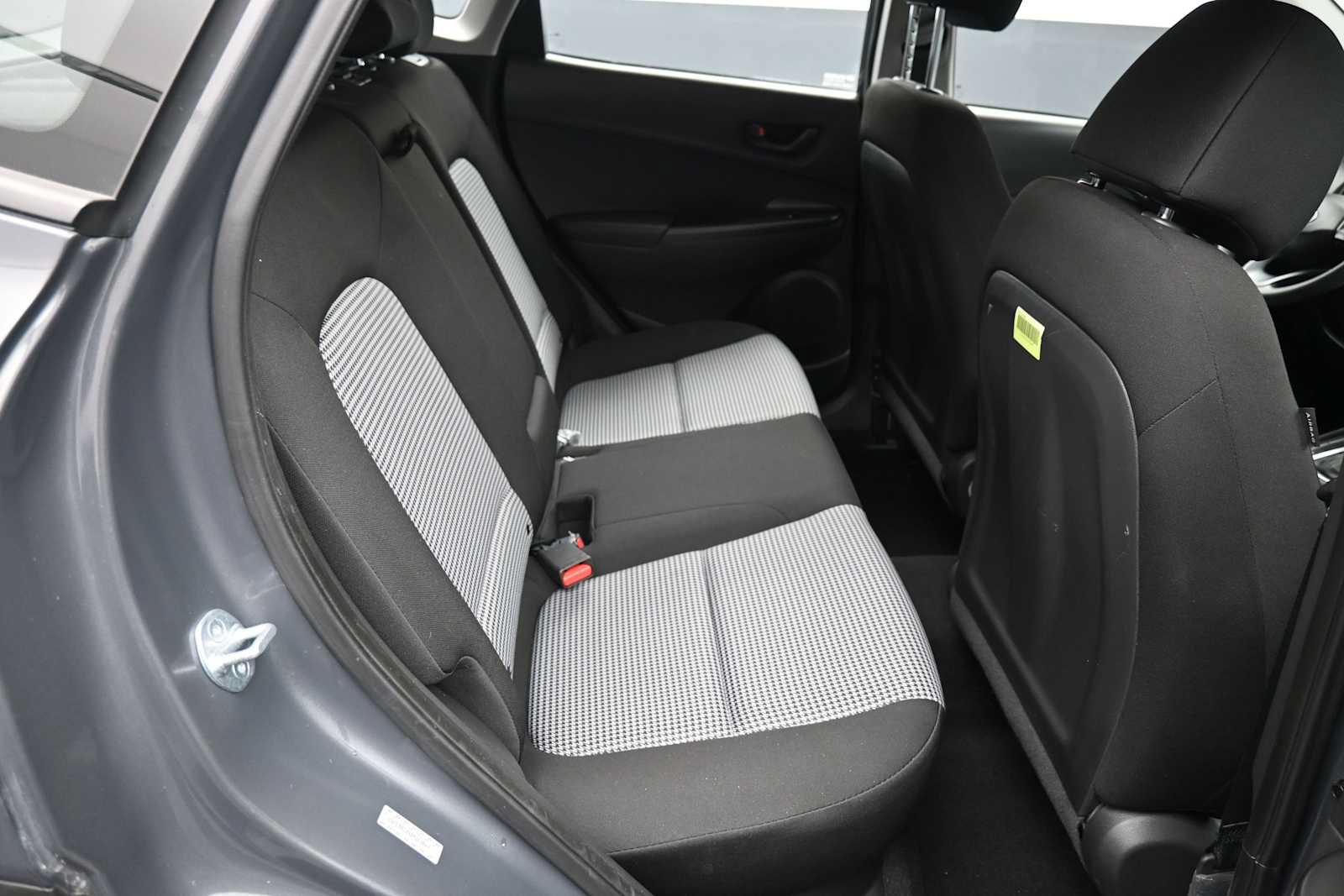 Used 2023 Hyundai Kona SE w/ Cargo Package AWD/4WD image 22