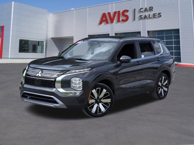 Used 2025 Mitsubishi Outlander SE FWD image 1