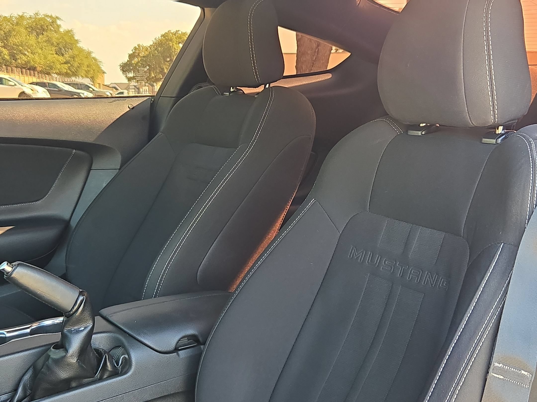 Used 2018 Ford Mustang GT RWD image 13