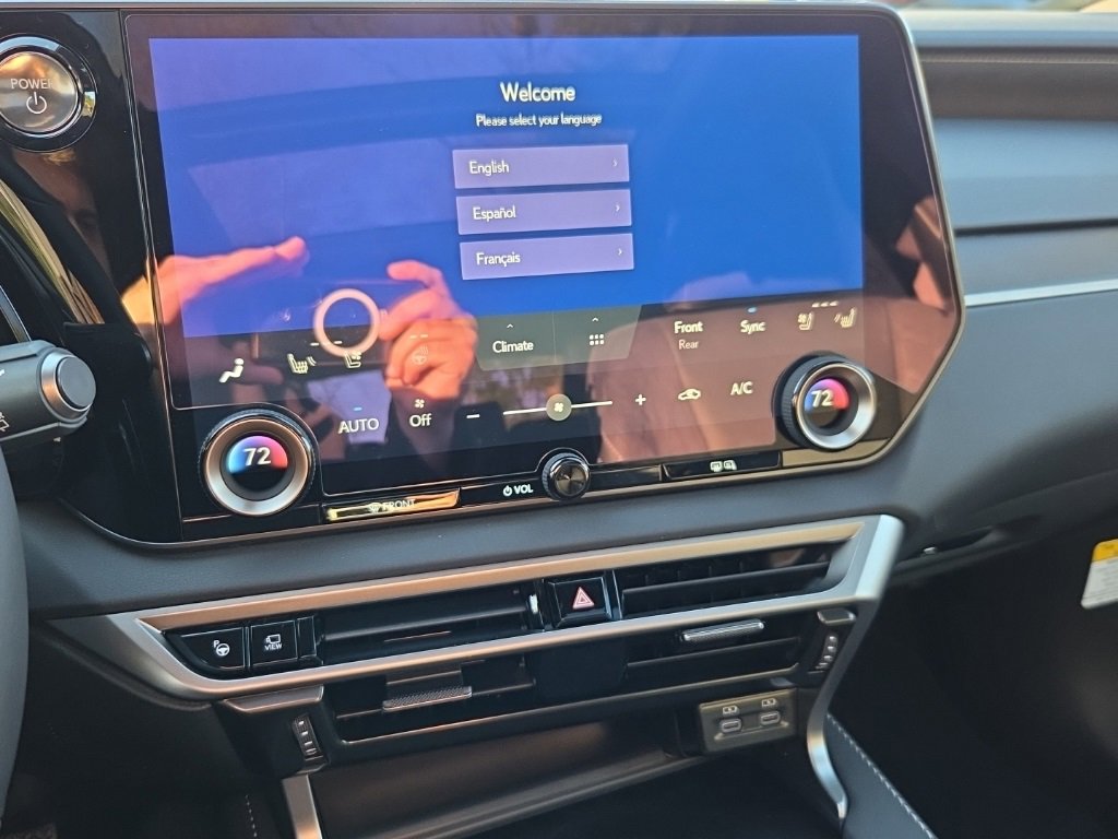 New 2026 Lexus RX 450h AWD image 25