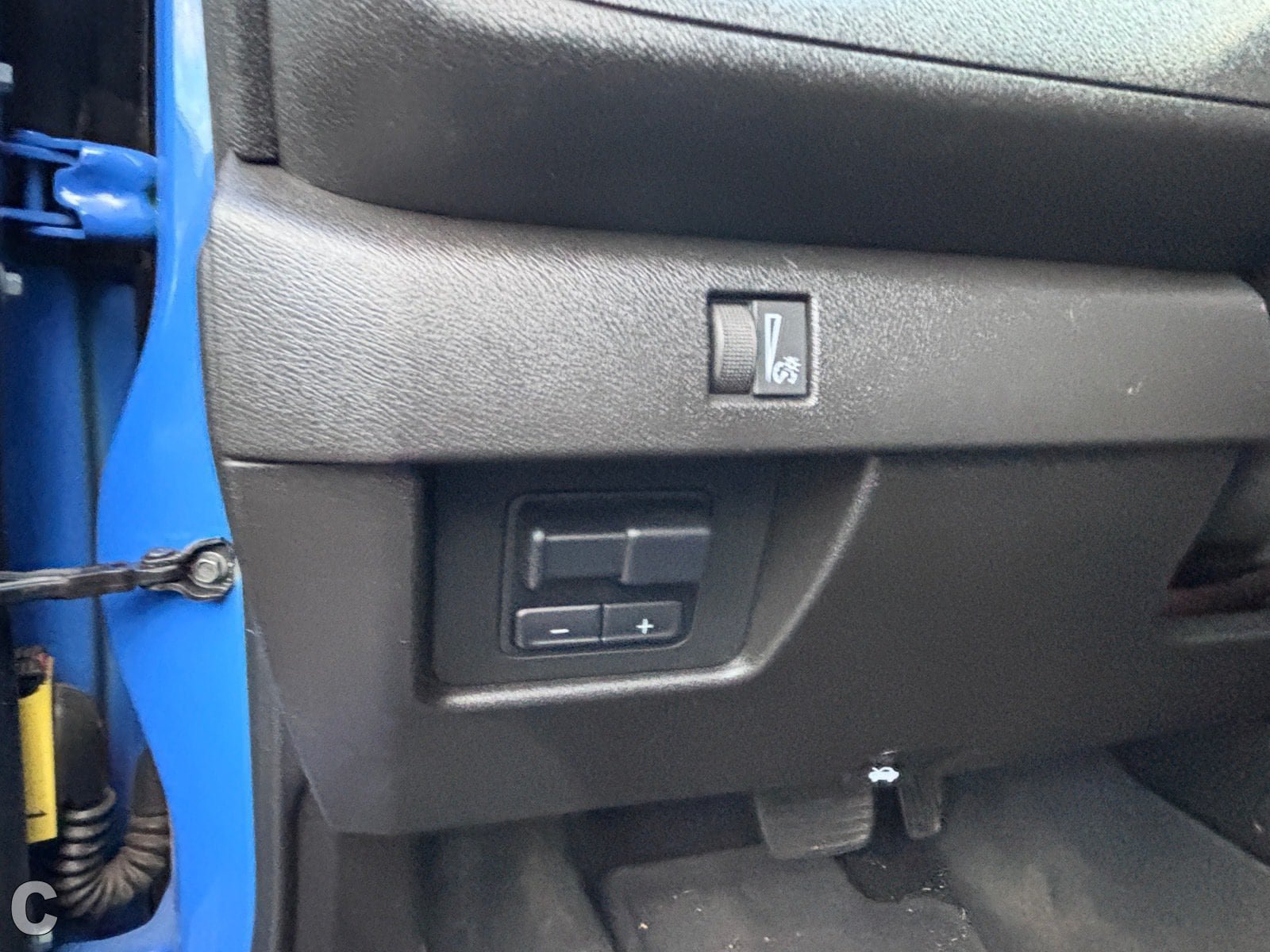 Certified 2025 Chevrolet Colorado Trail Boss AWD/4WD image 15