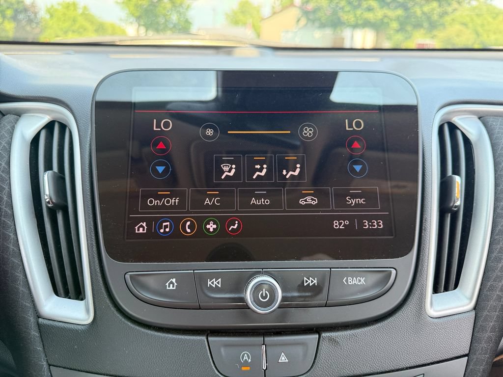 Used 2024 Chevrolet Malibu LT FWD image 46