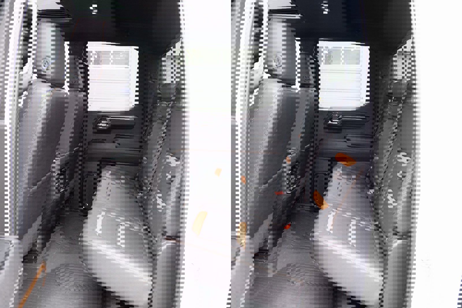 Used 2023 GMC Sierra 1500 AT4 w/ Technology Package image 18