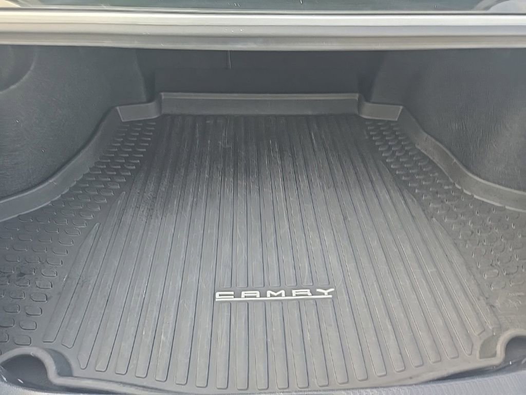 Used 2023 Toyota Camry LE image 28