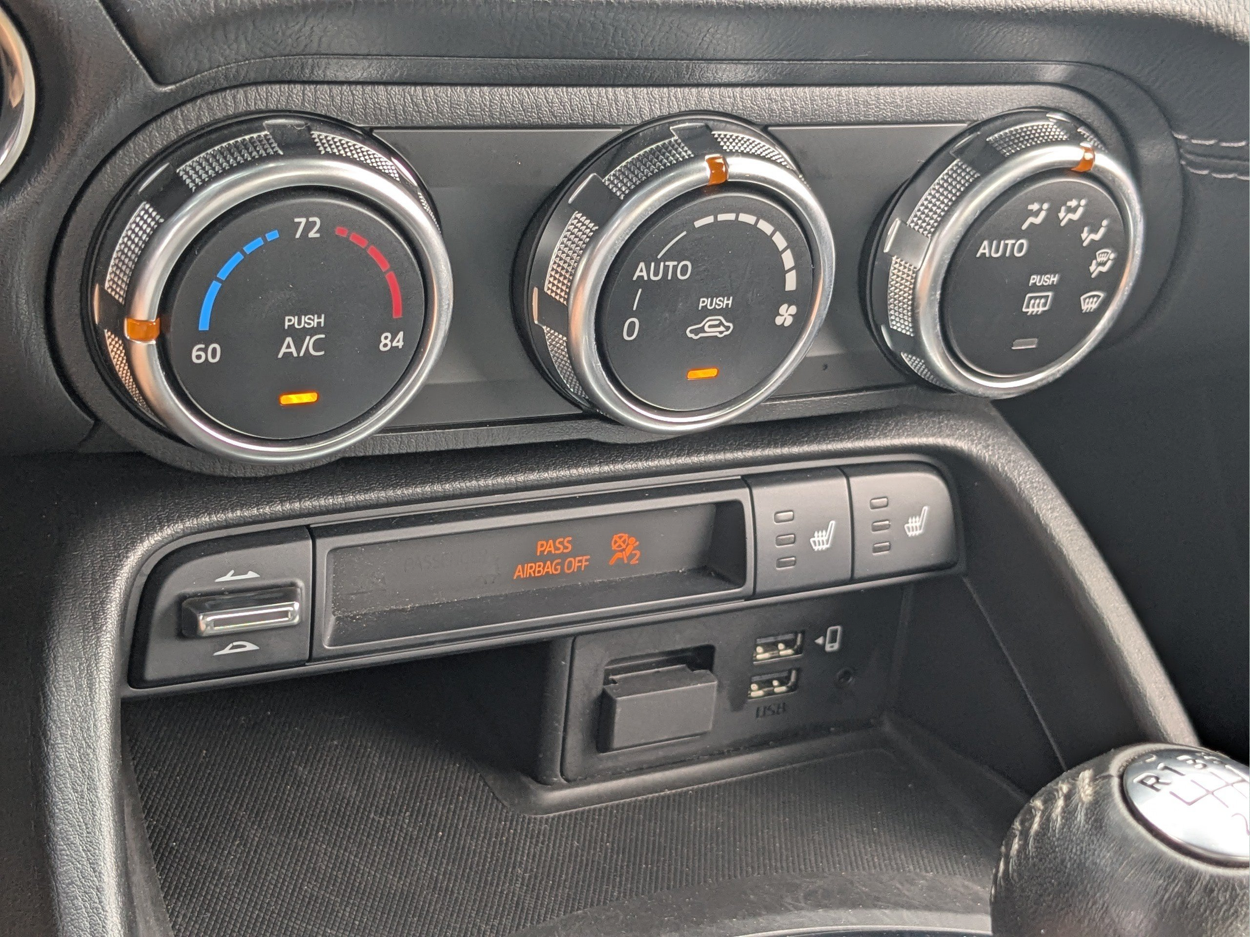 Certified 2022 MAZDA MX-5 Miata RF Grand Touring RWD image 14