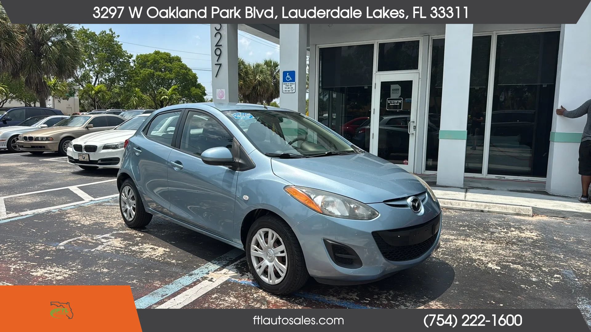 Used 2013 MAZDA MAZDA2 Sport FWD image 3