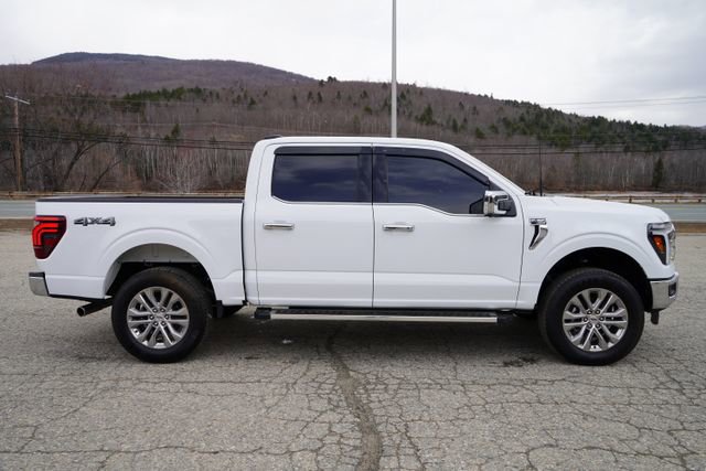 Used 2025 Ford F150 Lariat w/ Equipment Group 501A Mid image 8