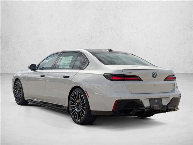 New 2026 BMW 750e xDrive image 9