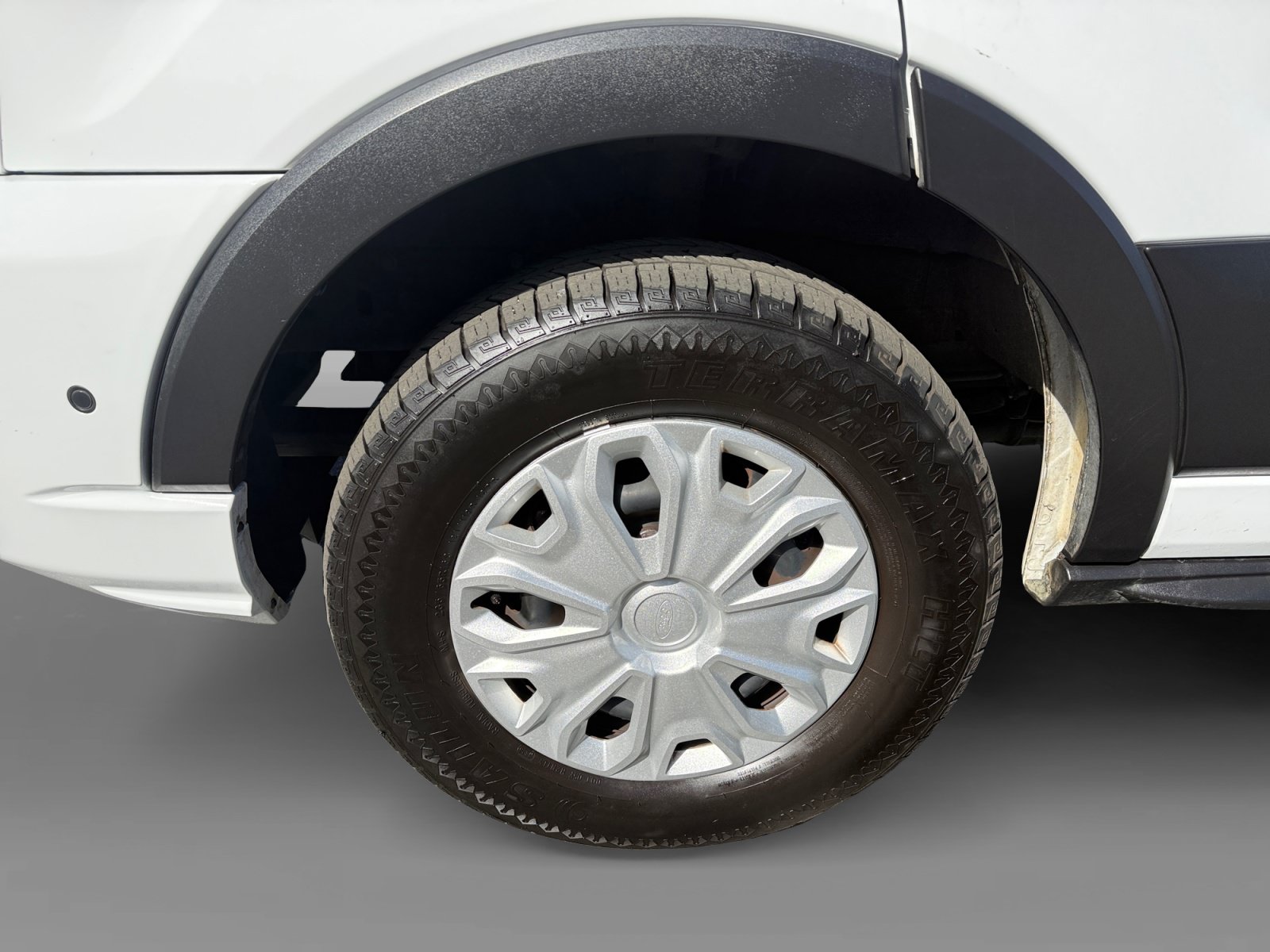 Certified 2024 Ford Transit 350 XLT RWD image 9