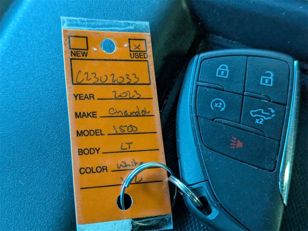 Used 2023 Chevrolet Silverado 1500 LT w/ Z71 Off-Road Package image 20