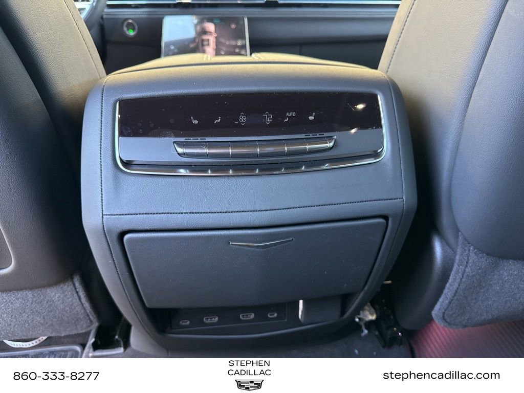 New 2026 Cadillac Escalade Luxury w/ Touring Package image 11