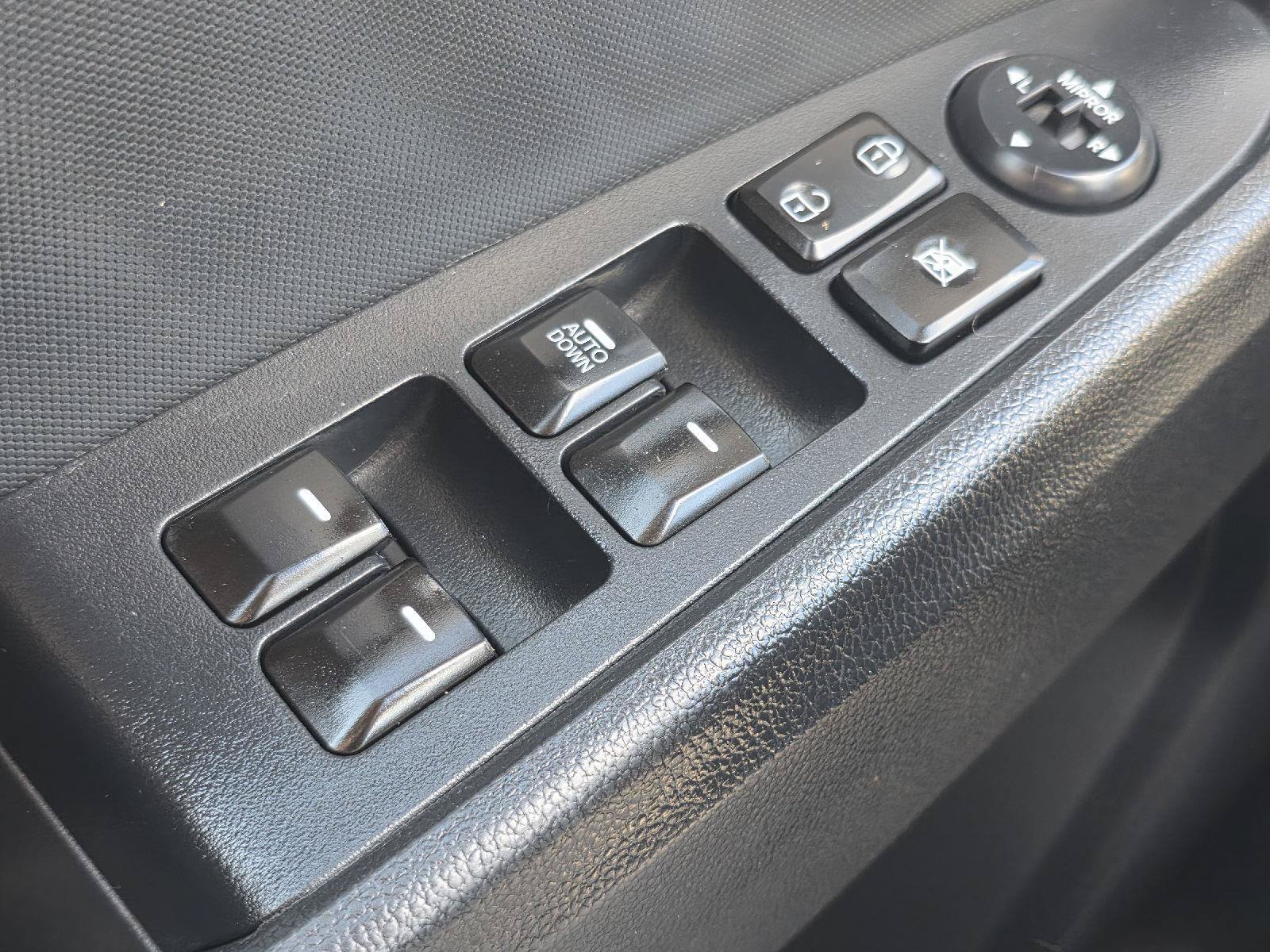 Used 2012 Kia Sportage LX w/ Convenience Pkg AWD/4WD image 9