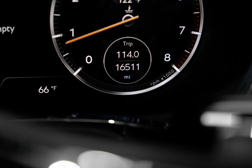 Used 2020 Bentley Continental GT image 17