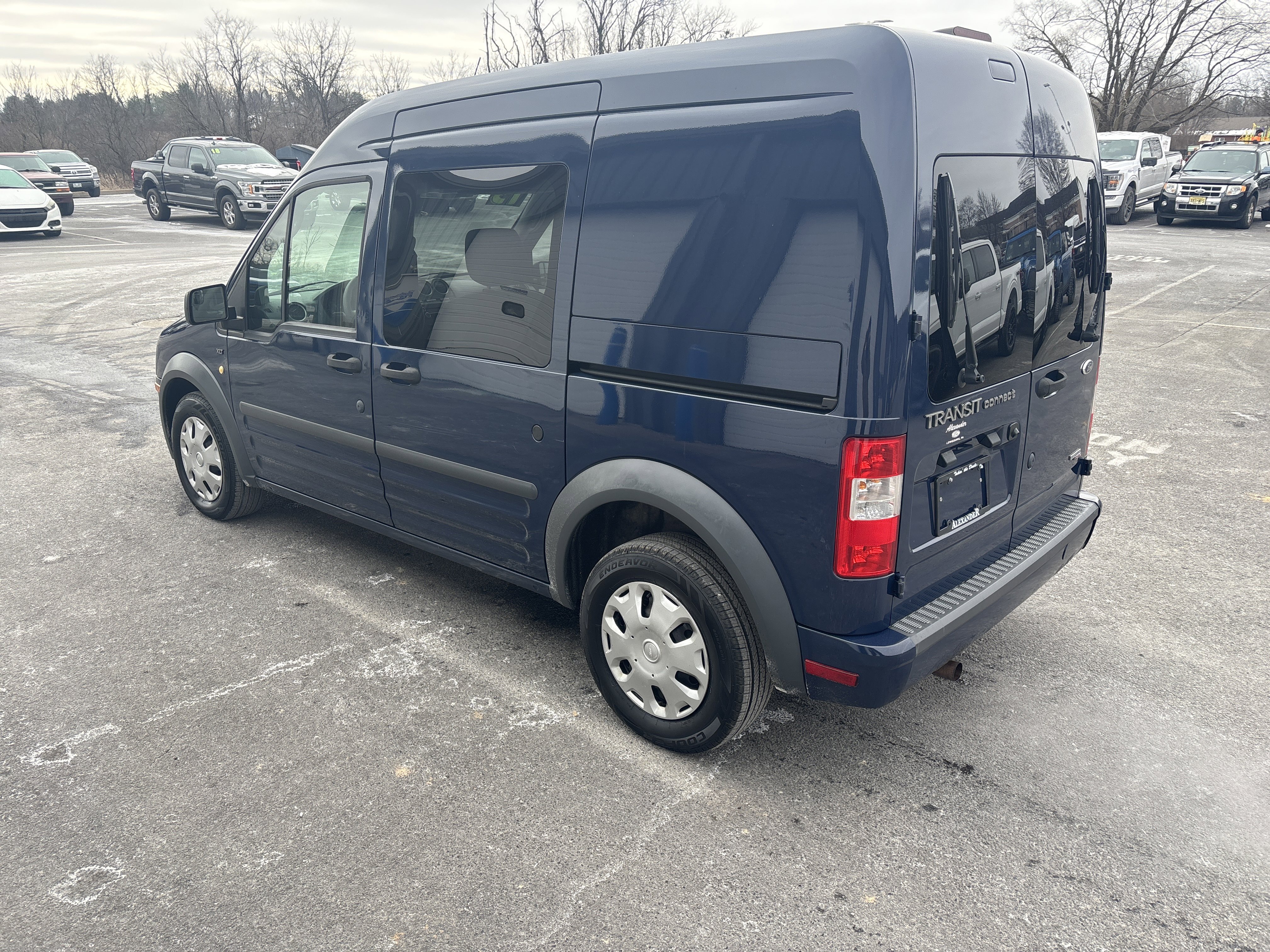 Used 2013 Ford Transit Connect XLT image 6