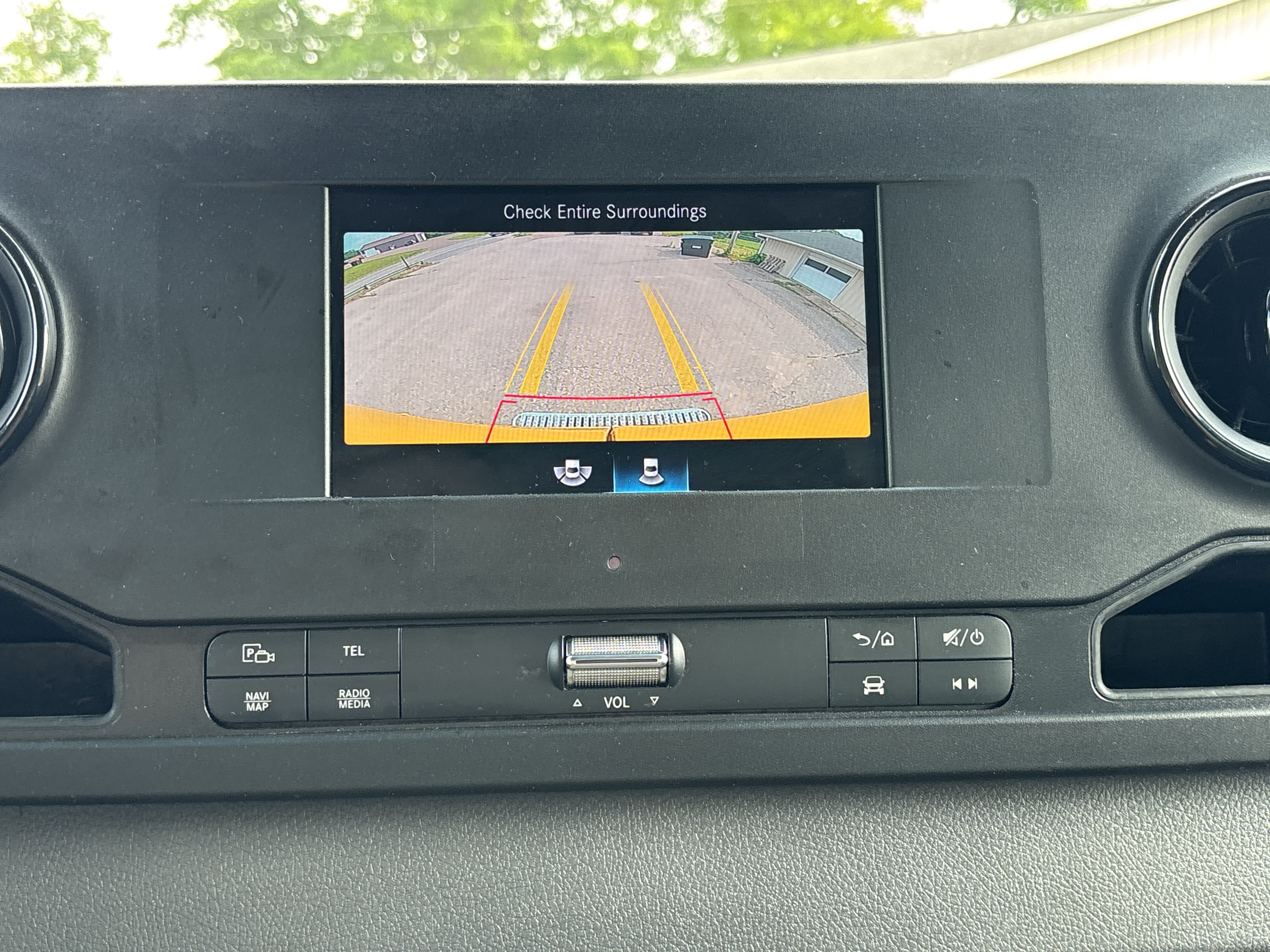 Used 2021 Mercedes-Benz Sprinter 2500 w/ Acoustic Package image 18