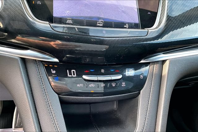 Used 2021 Cadillac XT6 Sport AWD/4WD image 33