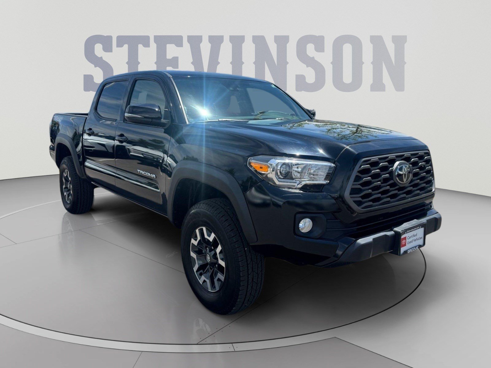 Used 2021 Toyota Tacoma TRD Off-Road w/ Technology Package AWD/4WD image 7
