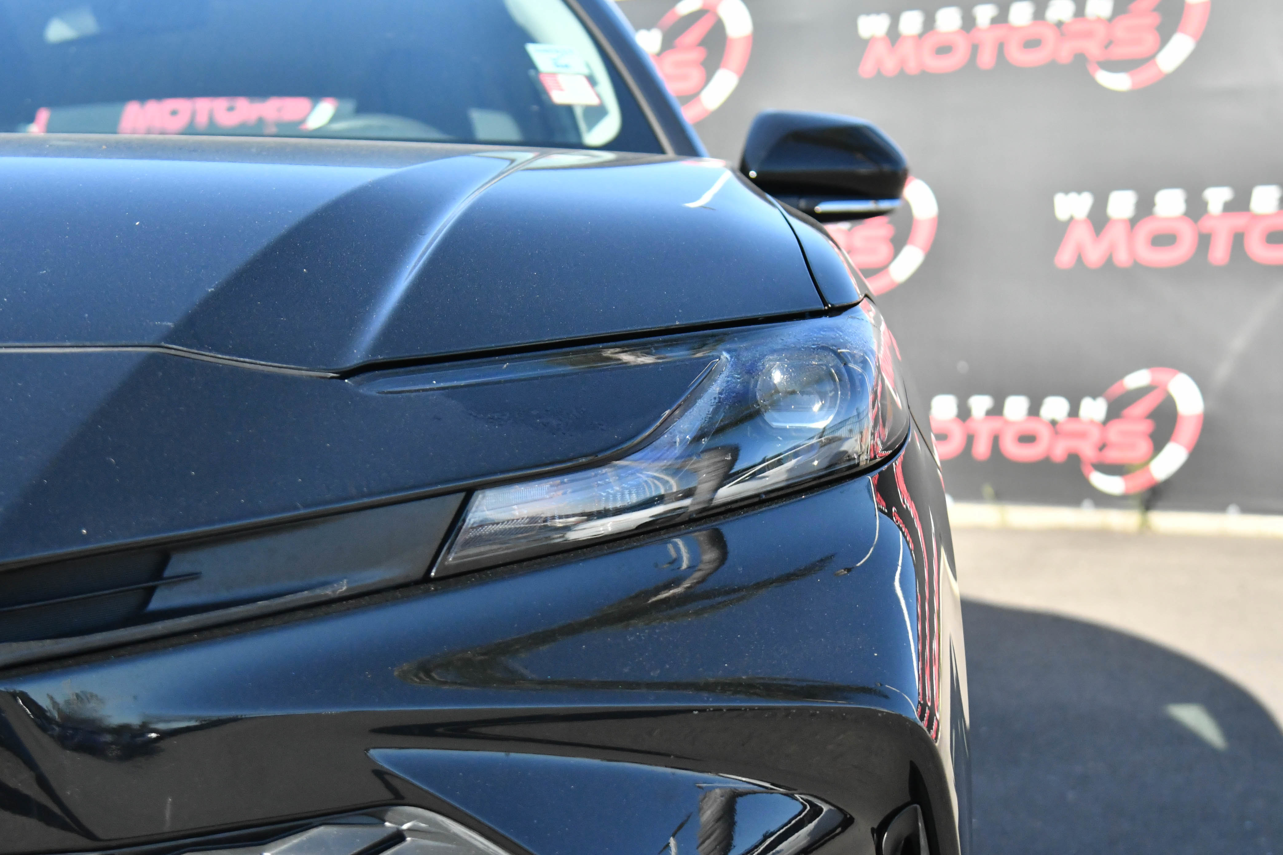 Used 2025 Toyota Camry LE image 11