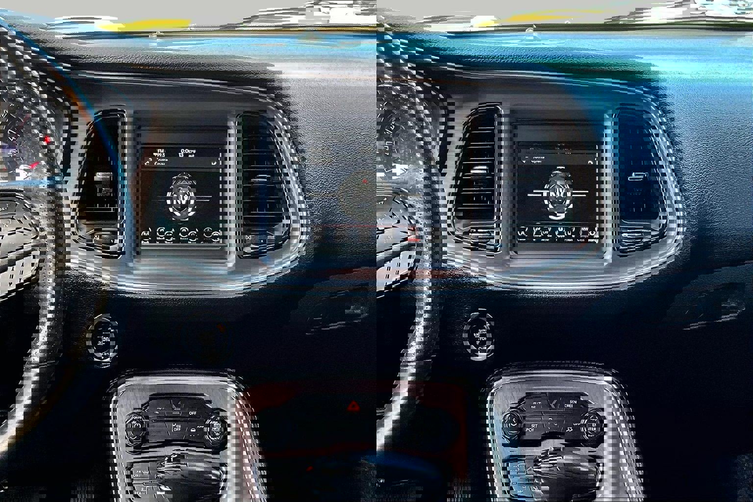 Used 2018 Dodge Challenger SXT w/ Blacktop Package image 6