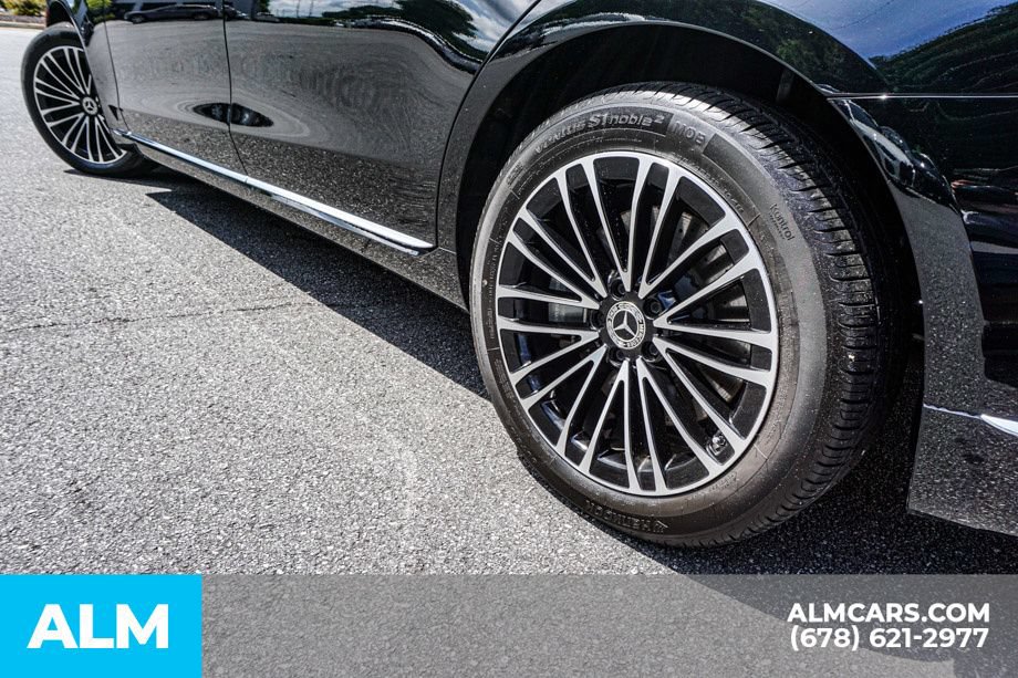 Used 2024 Mercedes-Benz S 580e 4MATIC Sedan image 16