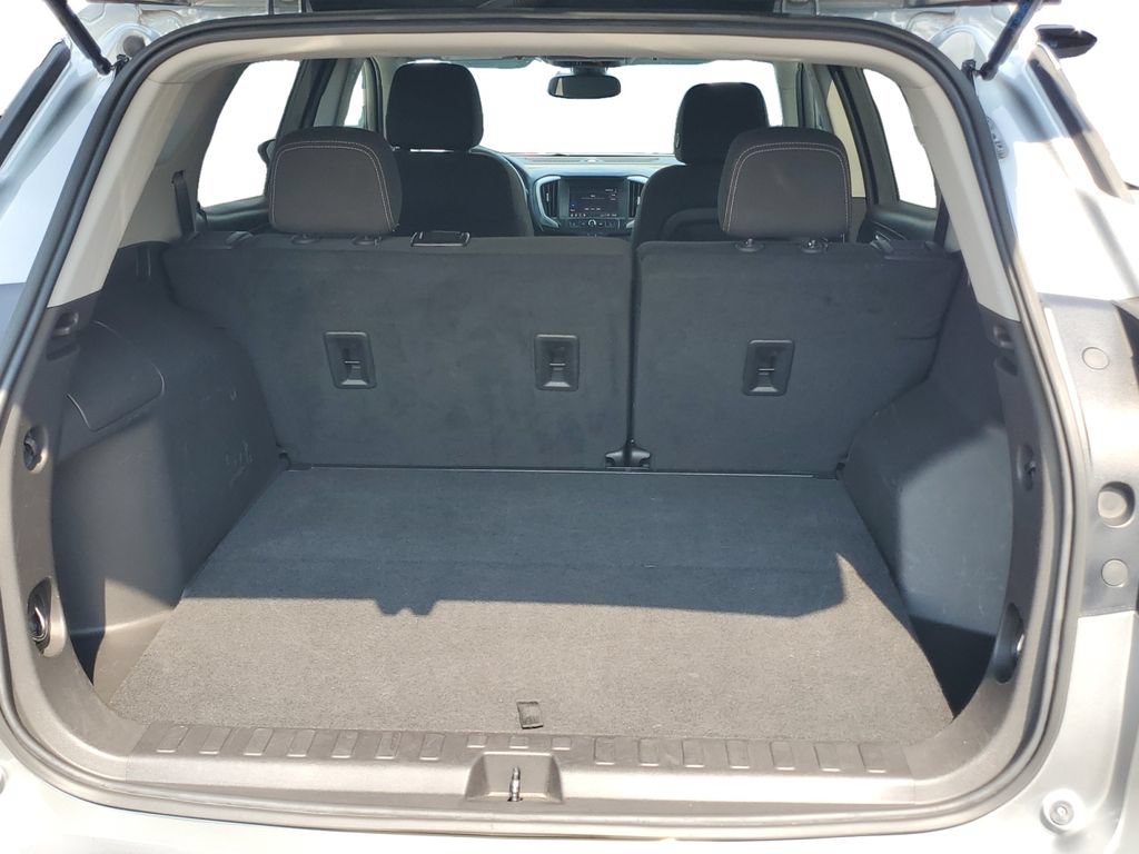 Used 2024 GMC Terrain SLE FWD image 25