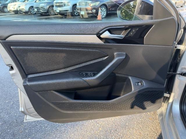 Used 2019 Volkswagen Jetta R-Line image 15