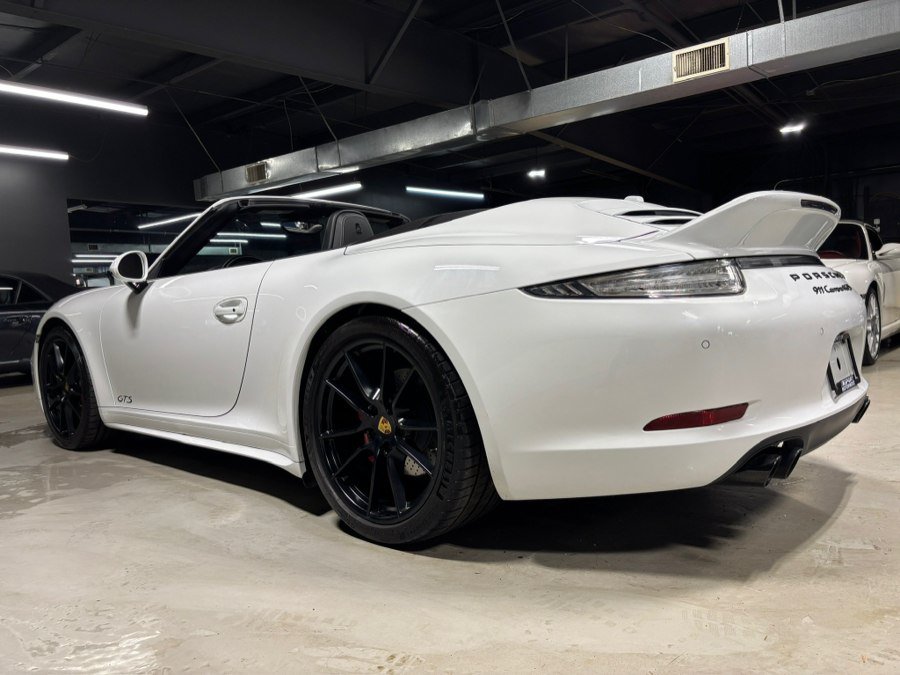 Used 2016 Porsche 911 Carrera 4 GTS AWD/4WD image 2