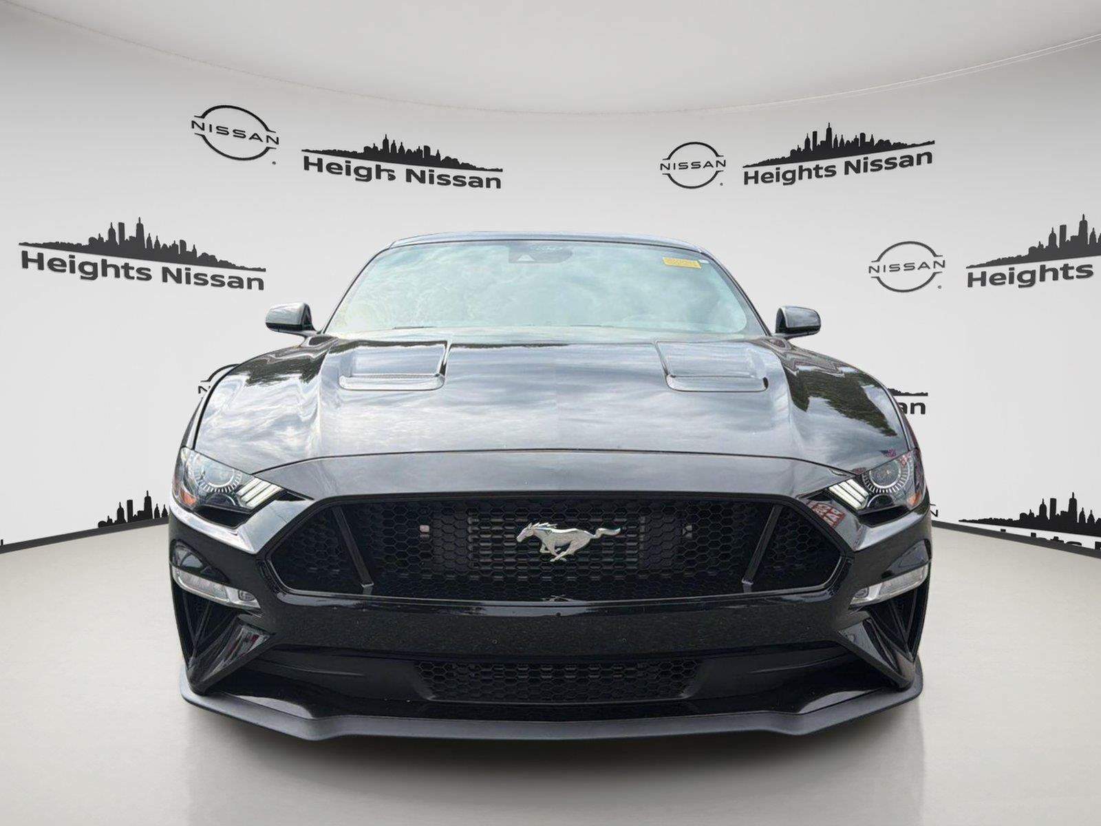 Used 2022 Ford Mustang GT Premium RWD image 8