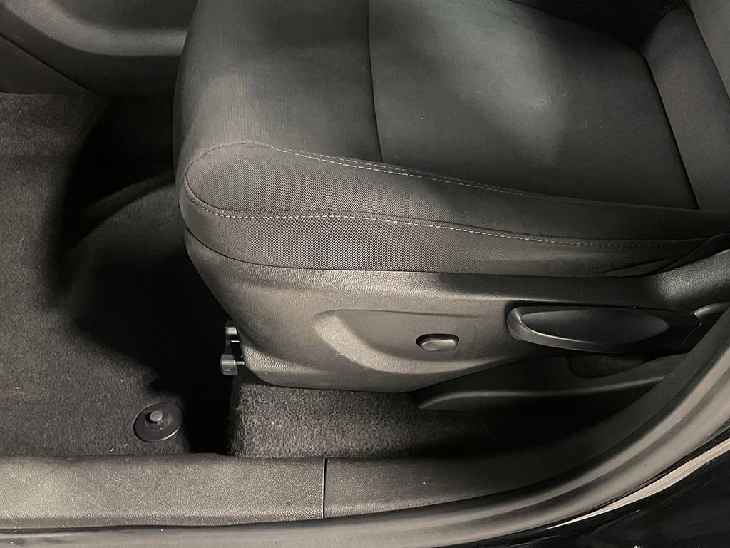 Used 2019 Chevrolet Trax LS image 22