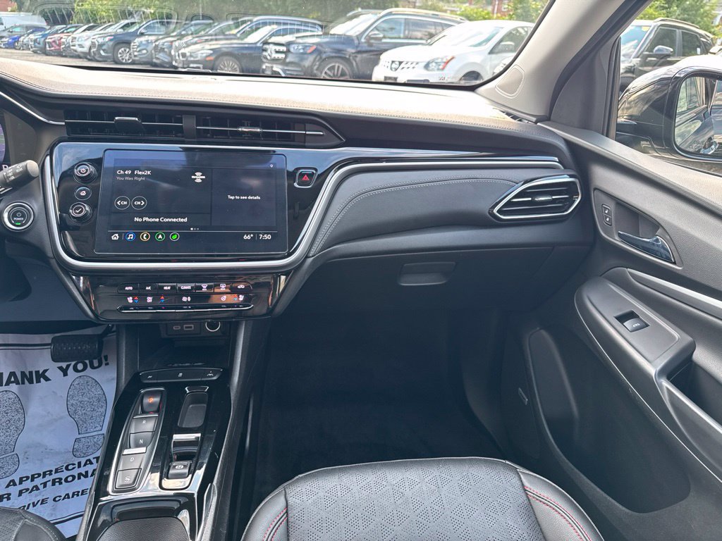 Used 2023 Chevrolet Bolt EUV Premier w/ Sun & Sound Package FWD image 25