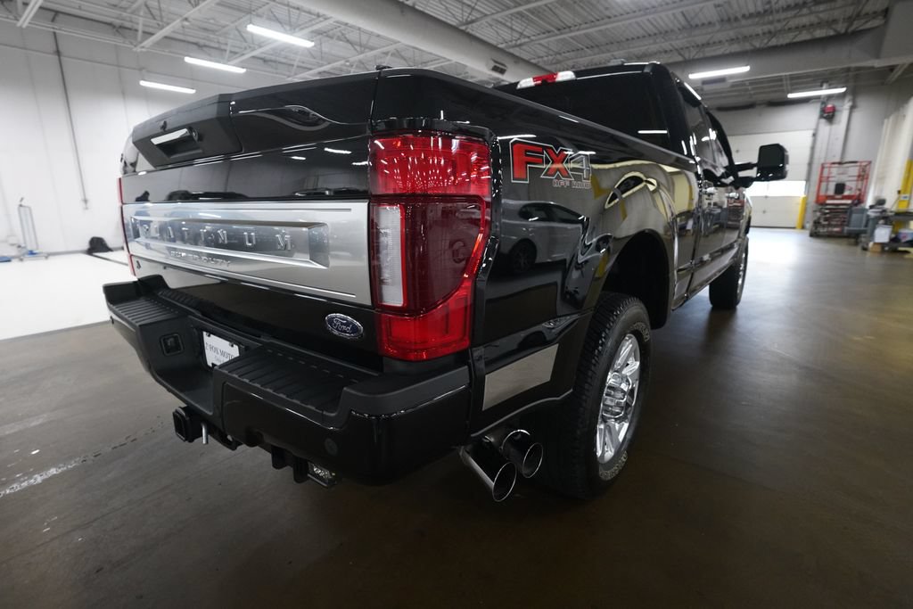 Used 2022 Ford F350 Platinum w/ FX4 Off-Road Package AWD/4WD image 13