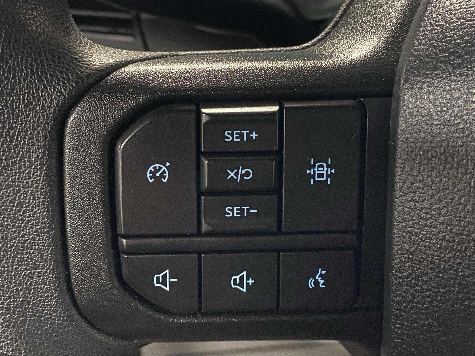 Used 2023 Ford F150 XLT image 13