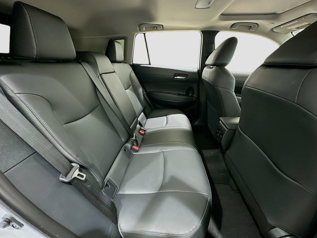 Used 2026 Toyota Corolla Cross XLE w/ Convenience Package image 29