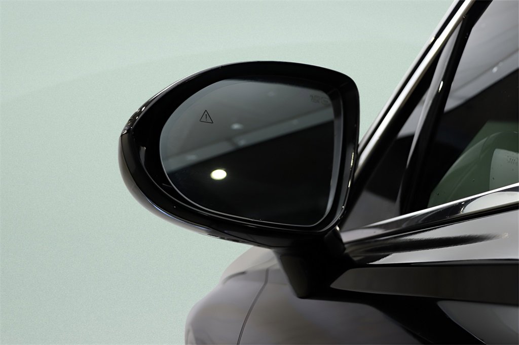 New 2026 Genesis GV70 2.5T Select image 4