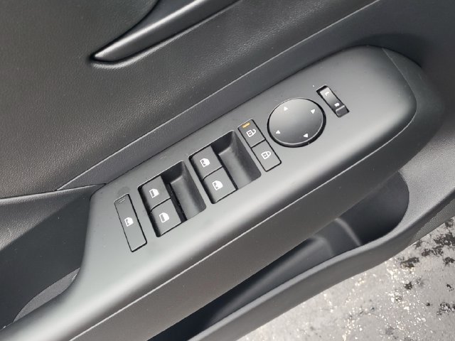 Certified 2026 Hyundai Kona SEL Sport AWD/4WD image 21