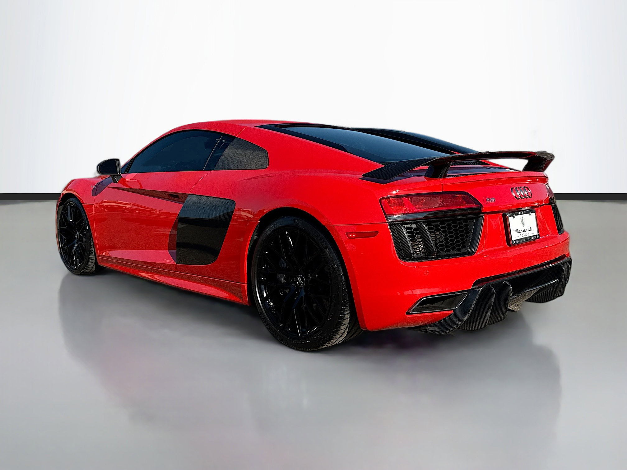 Used 2017 Audi R8 V10 plus image 5