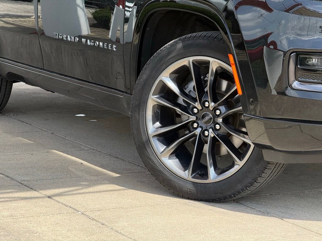 Used 2024 Jeep Grand Wagoneer Series II w/ Quick Order Packagew 28T image 10