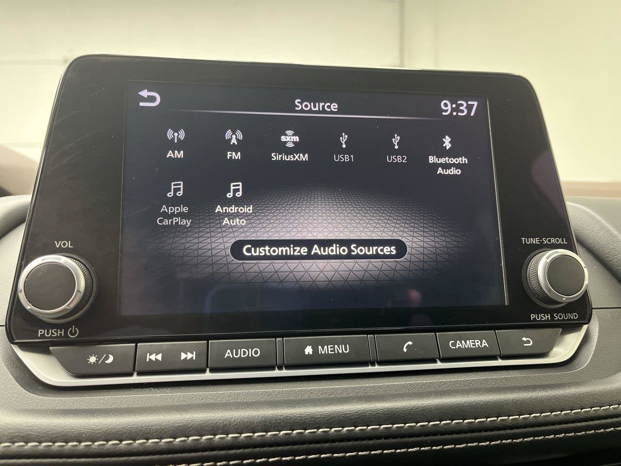 Used 2023 Nissan Rogue SV AWD/4WD image 17