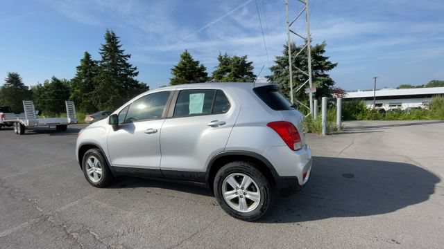 Used 2018 Chevrolet Trax LS AWD/4WD image 7